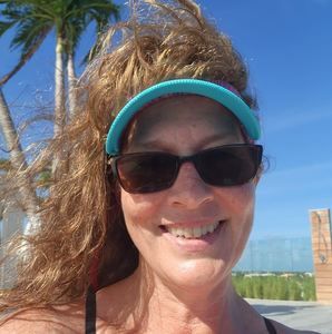 Meet your Posher, Roni-jean